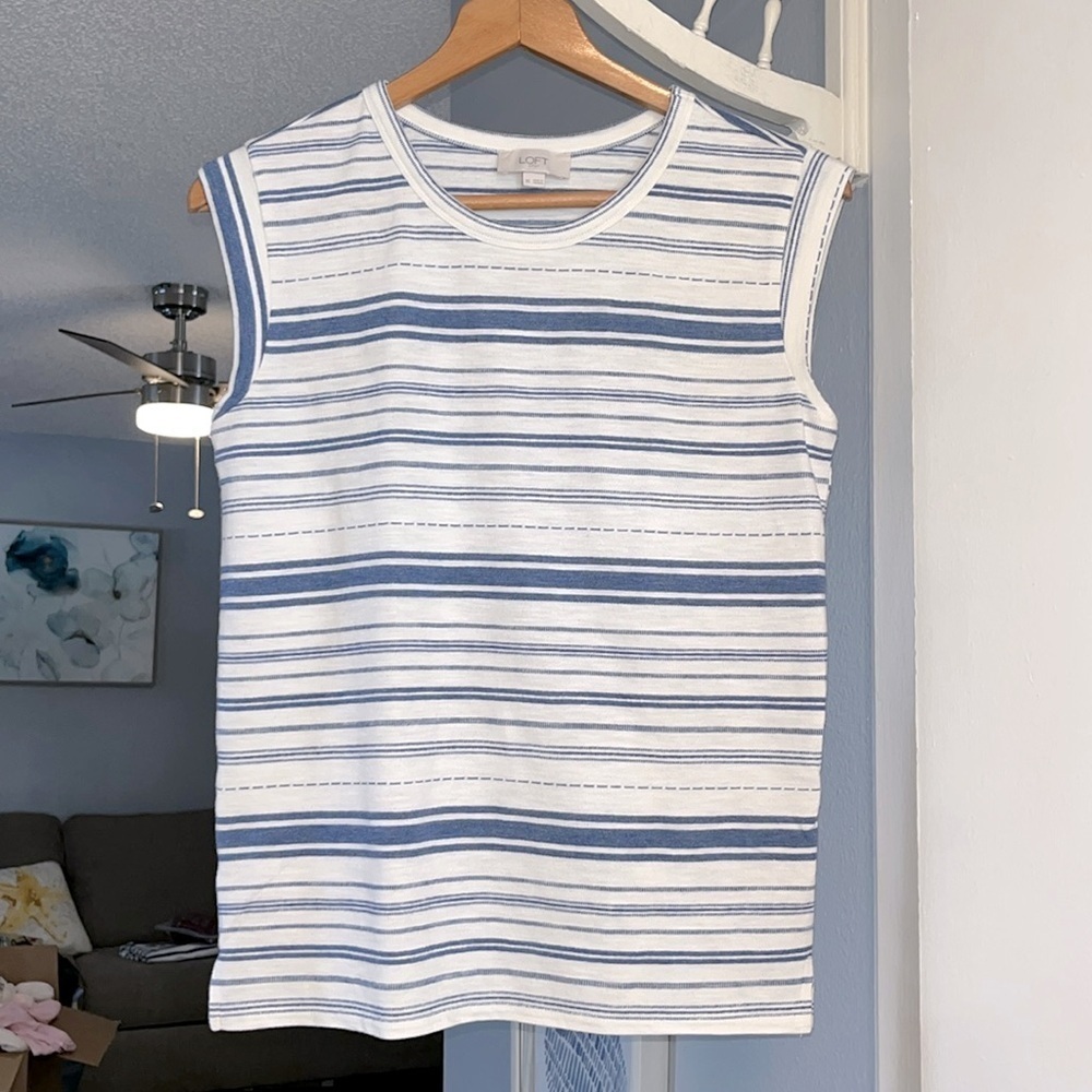 LOFT Women’s Size XS Navy and White Striped Sleeveless Top